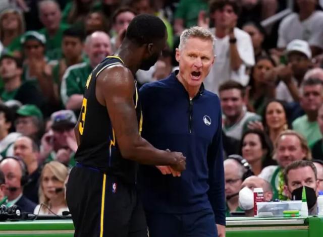 九游体育入口-科尔：会尝试选择最合适的阵容 不会提前透露轮换